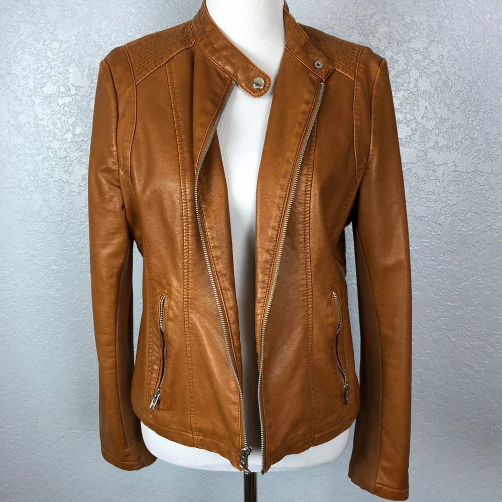 Black Rivet Brown faux leather jacket w zippers